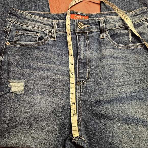 Guess Los Angeles Skinny Straight Distressed High Rise sz31 E.U.C. - Picture 7 of 11